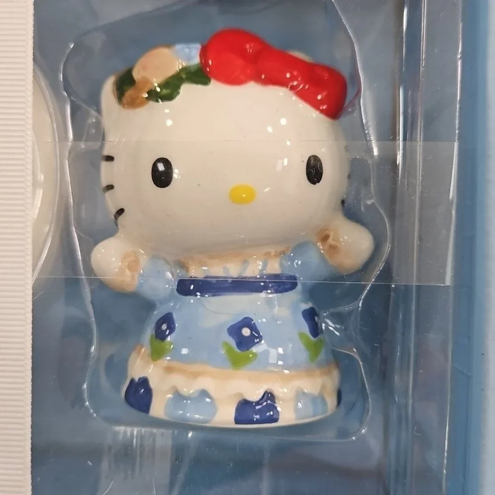 Hello Kitty hello kitty